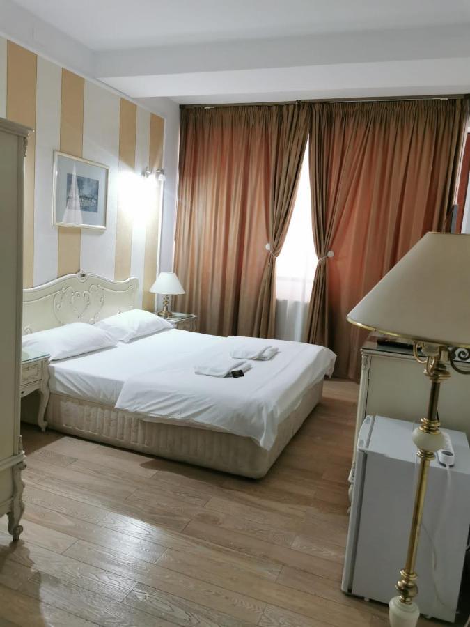 Nevis Fundeni Hotel Bucharest Exterior photo