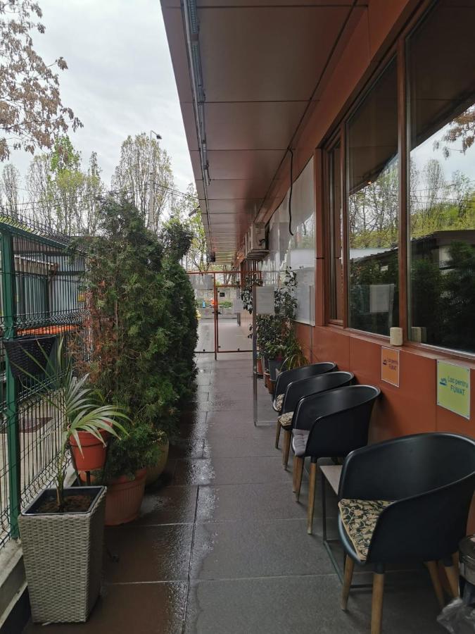 Nevis Fundeni Hotel Bucharest Exterior photo